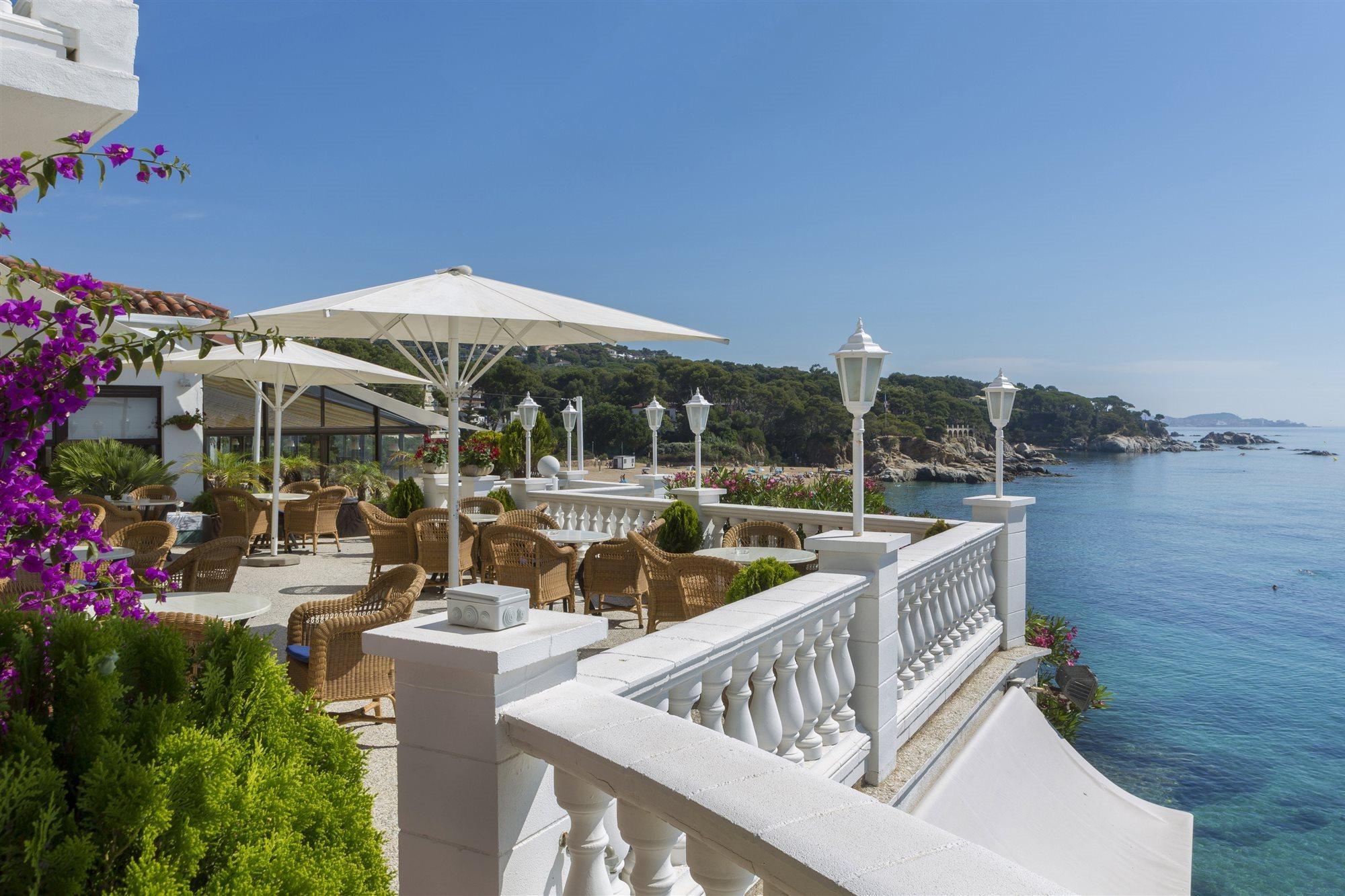Hotel Costa Brava 과달라하라 외부 사진